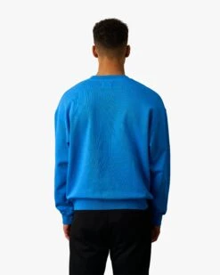 Colorful Standard Organic Oversized Crew - Lava Grey -Colorful Wear Shop CS1012 male Organicoversizedcrew Pacificblue Model 3 8fb4d8e4 1023 400b a41e 61c9ebf6add3